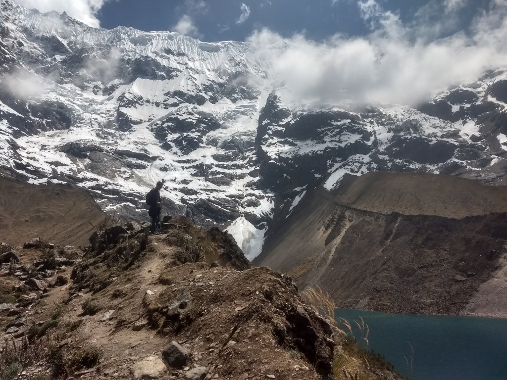 Laguna Humantay com neve