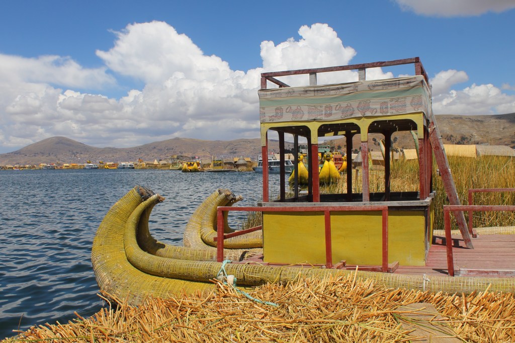 Barcos em Puno