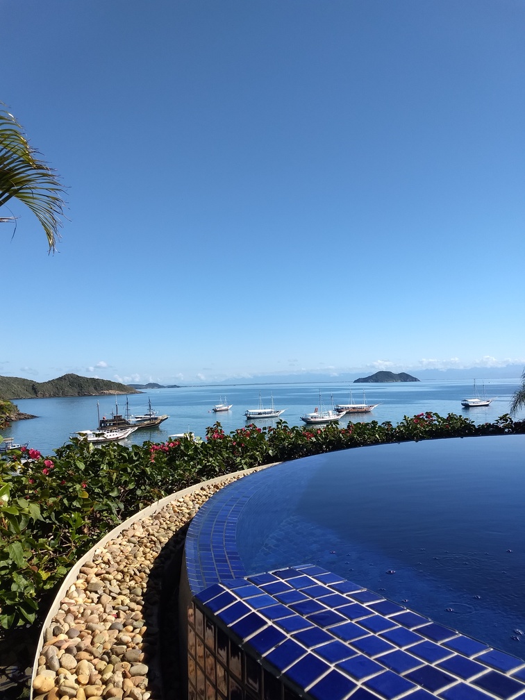 Piscina Infinita Vila D'Este Buzios