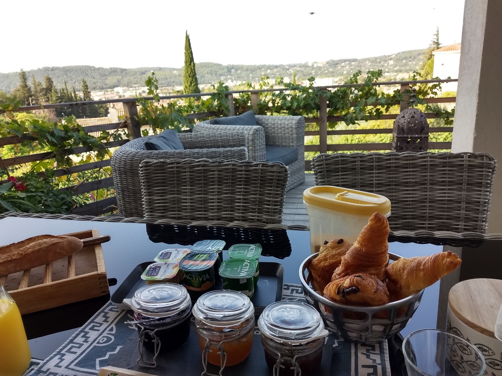 Café com vista em Draguignan
