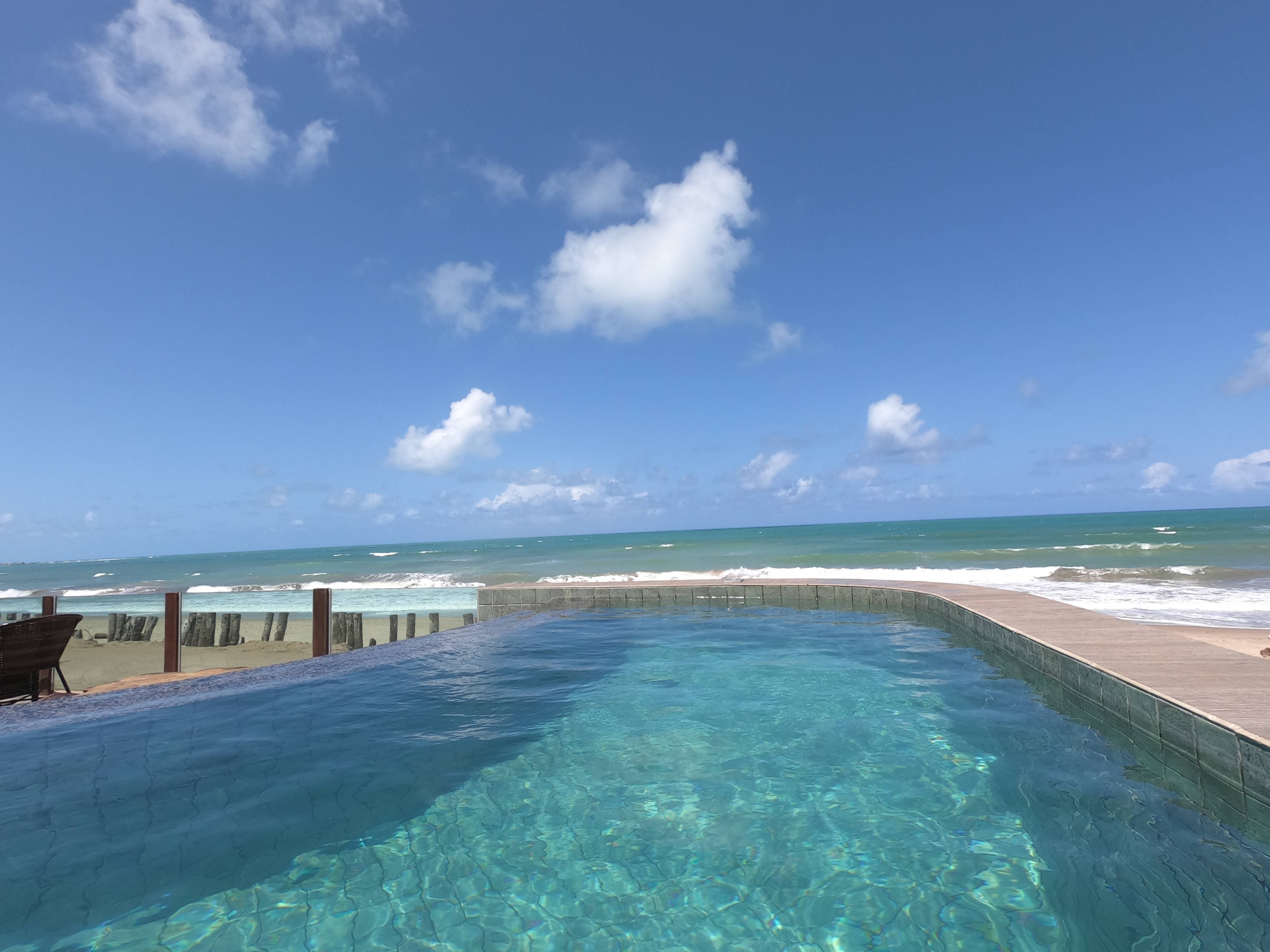 Piscina Pousada Maracabana